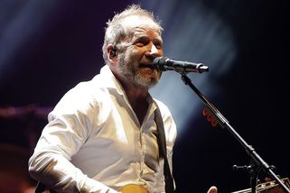 David Koller přivezl z Ukrajiny rodinu - Novinky